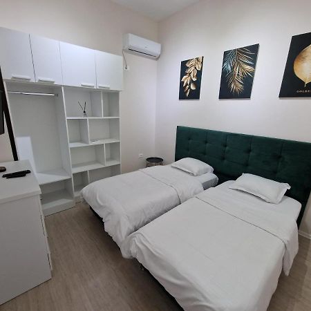 טיראנה Hq Apartment In Center מראה חיצוני תמונה
